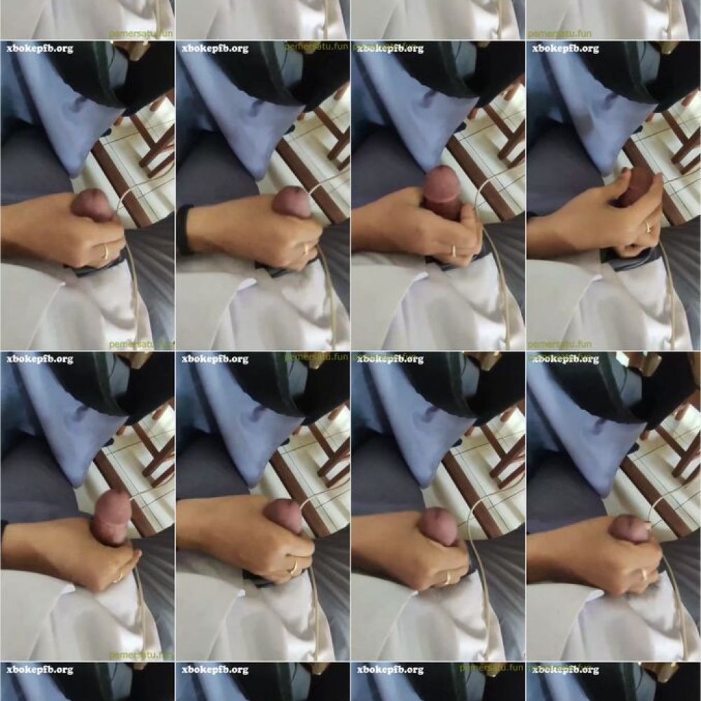 Hijab Kocokin Kontol Pacar Di Kelas