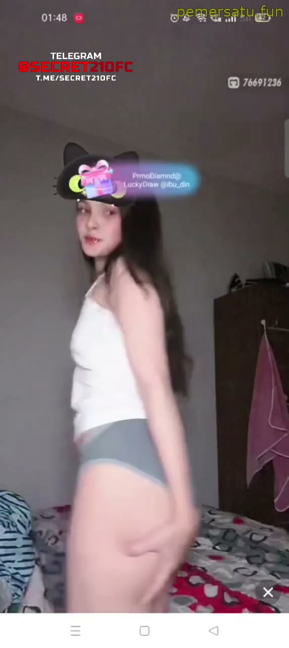 Koleksi Dinda Mango Live