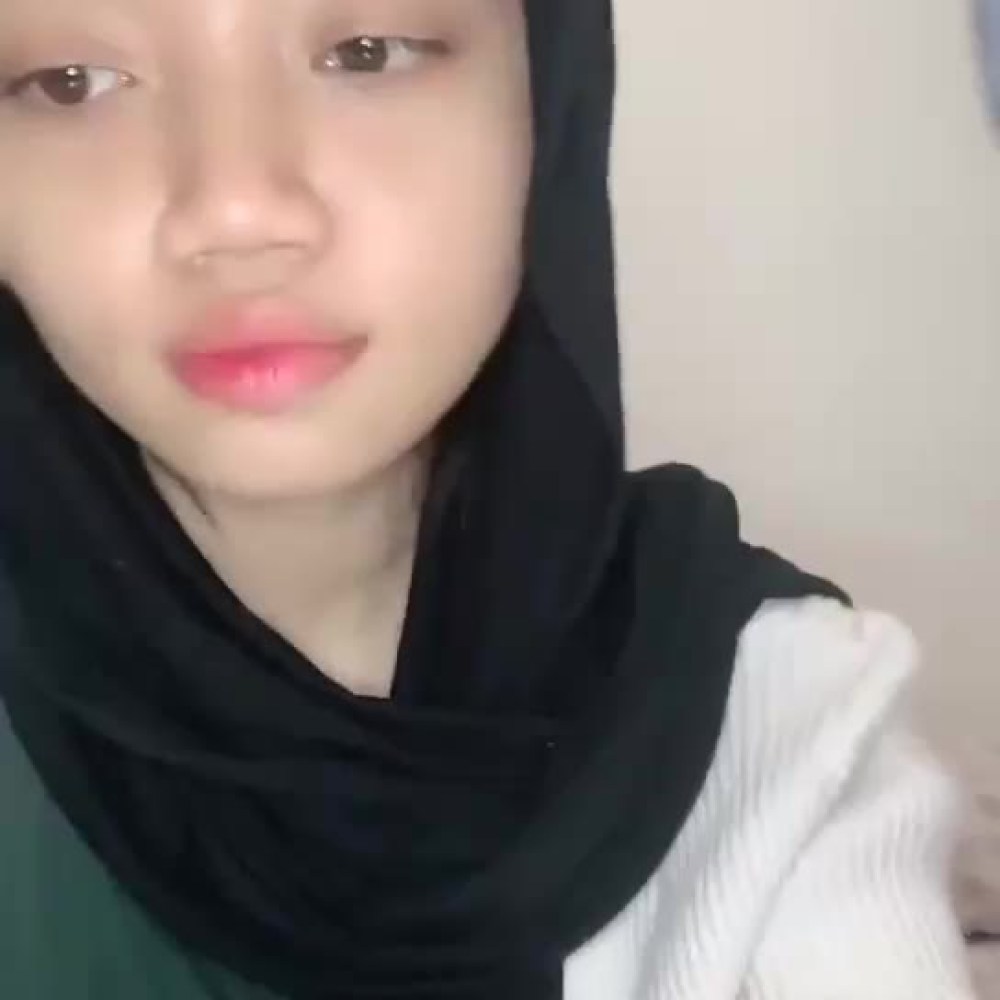 Koleksi Jilbab Cantik Manis Colmek Juga