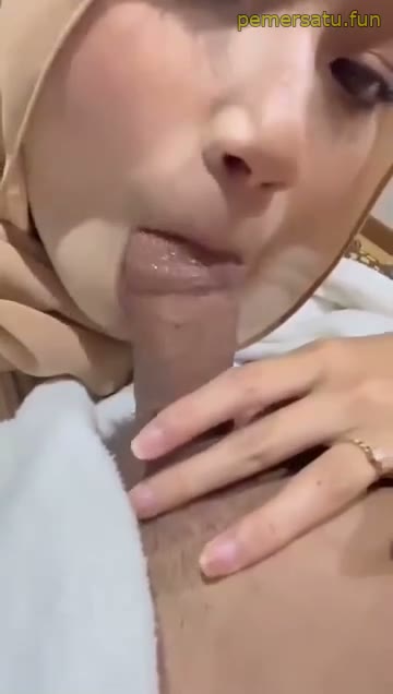 Koleksi Kompilasi Jilbab Cantik Imut Suka Nyepong