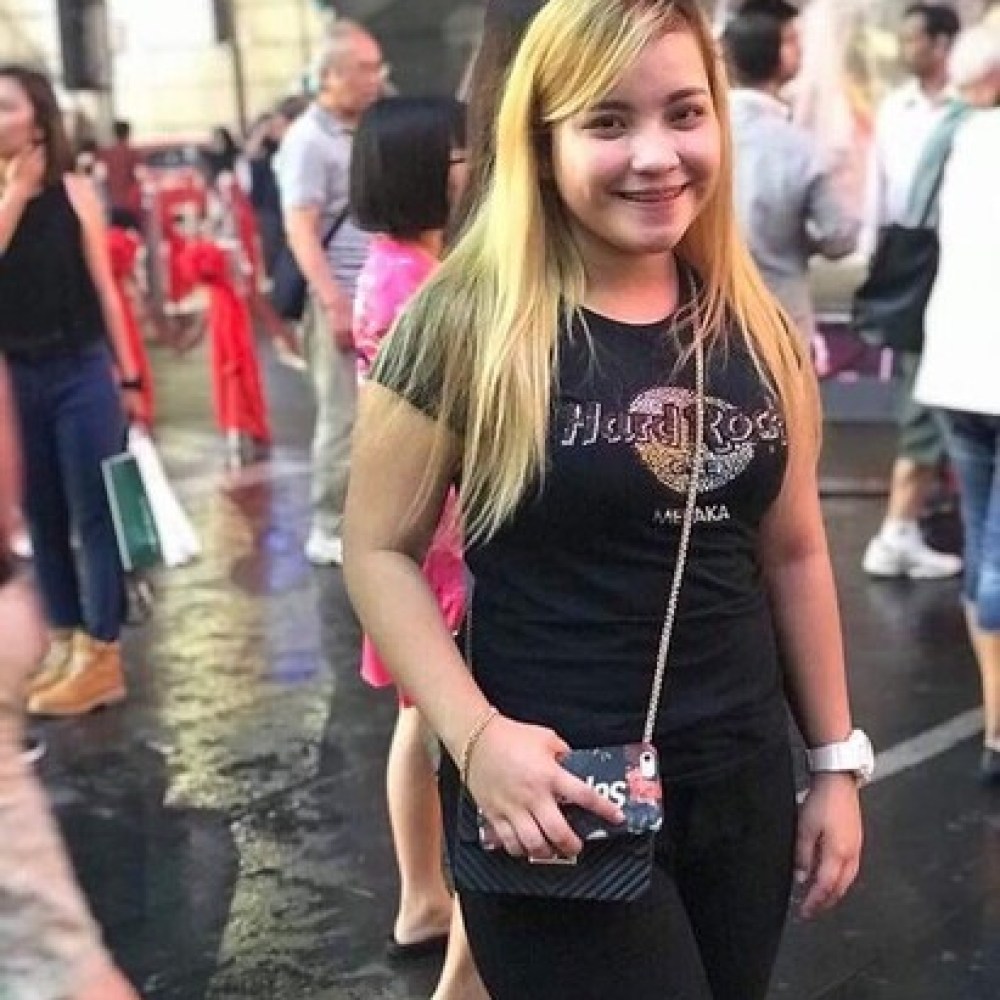 Koleksi Lengkap Nur Sabrina