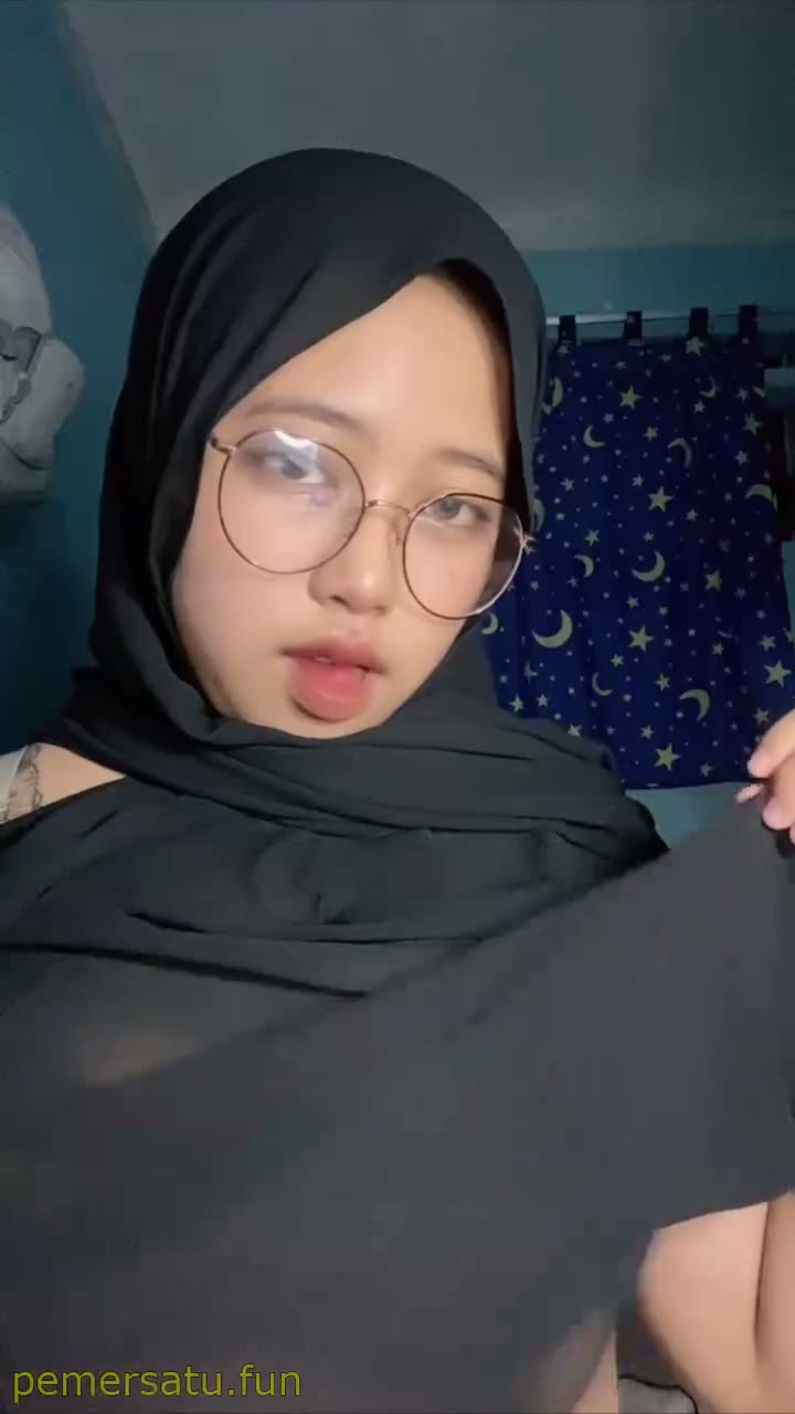 Koleksi Nana Neni Hijab Update Ngewe Enak