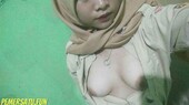 Koleksi Talent Fanny Abg Hijab 18Yo Colok Memek Sempit Ngewe