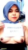 Koleksi Video dan Foto Bokep Hijab Nur Kartini